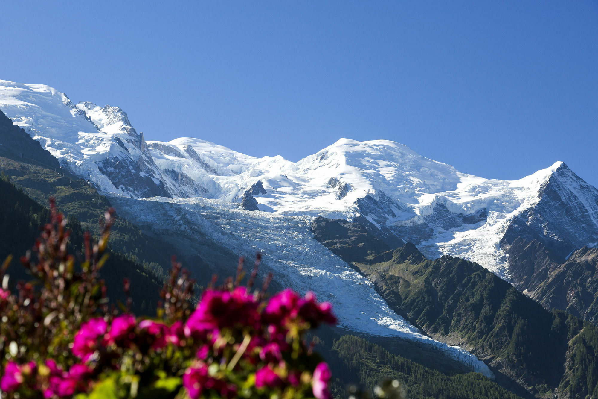 Hotel Mont-Blanc Chamonix Exterior photo